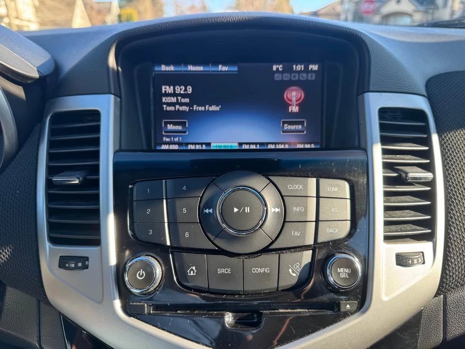 2015 Chevrolet Cobalt 2nd Gen - Image 9 of 11