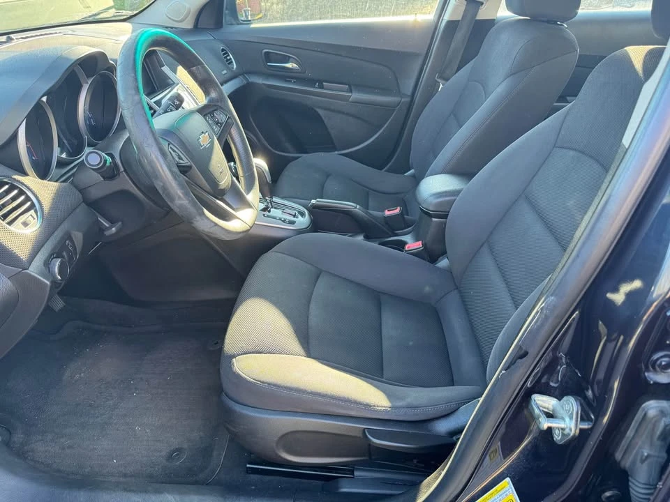 2015 Chevrolet Cobalt 2nd Gen - Image 7 of 11