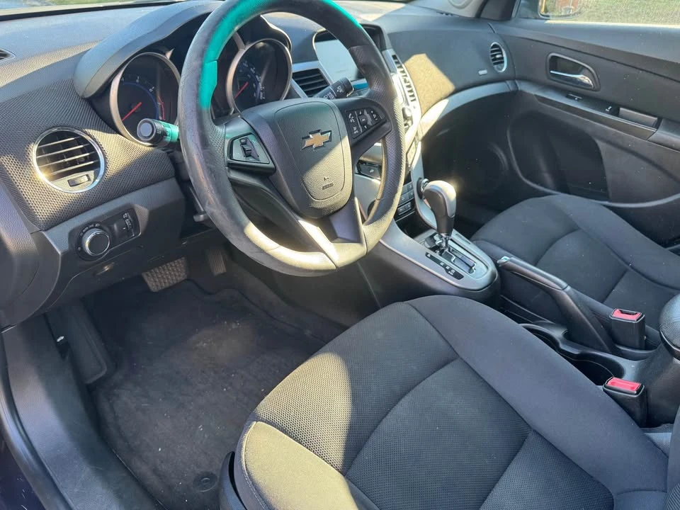 2015 Chevrolet Cobalt 2nd Gen - Image 8 of 11
