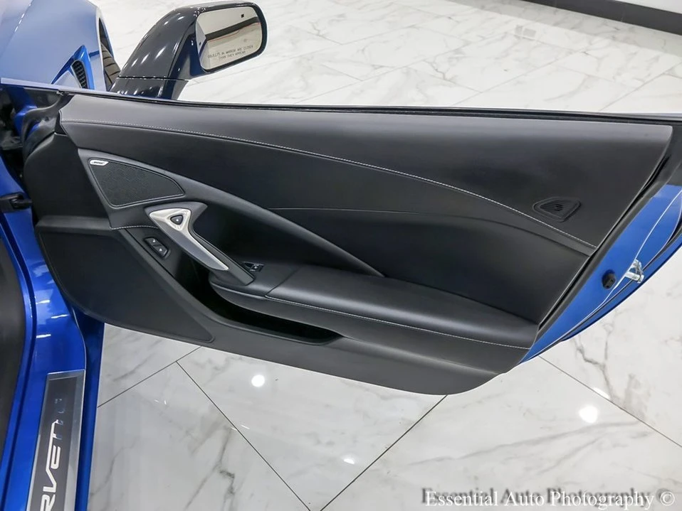 2015 Chevrolet Corvette C7 - Image 2 of 19