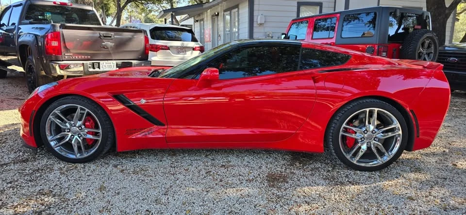 2015 Chevrolet Corvette C7 - Image 2 of 20