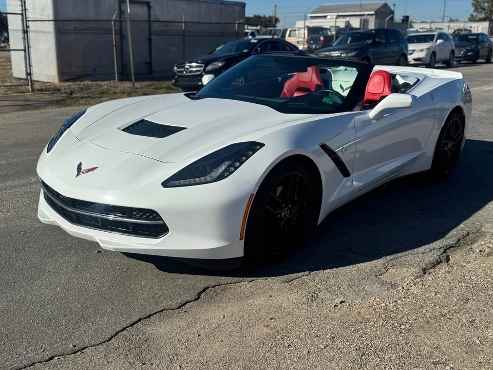 2015 Chevrolet Corvette C7 - Image 2 of 16