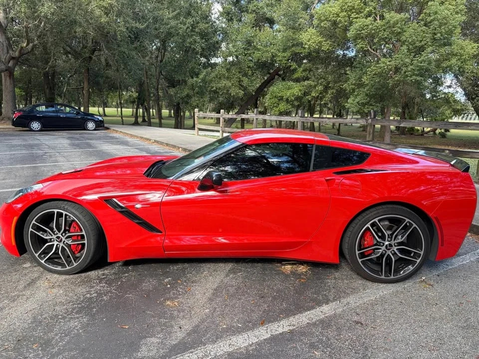 2015 Chevrolet Corvette C7 - Image 2 of 10