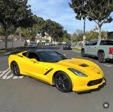 2015 Chevrolet Corvette C7 - Image 2 of 18