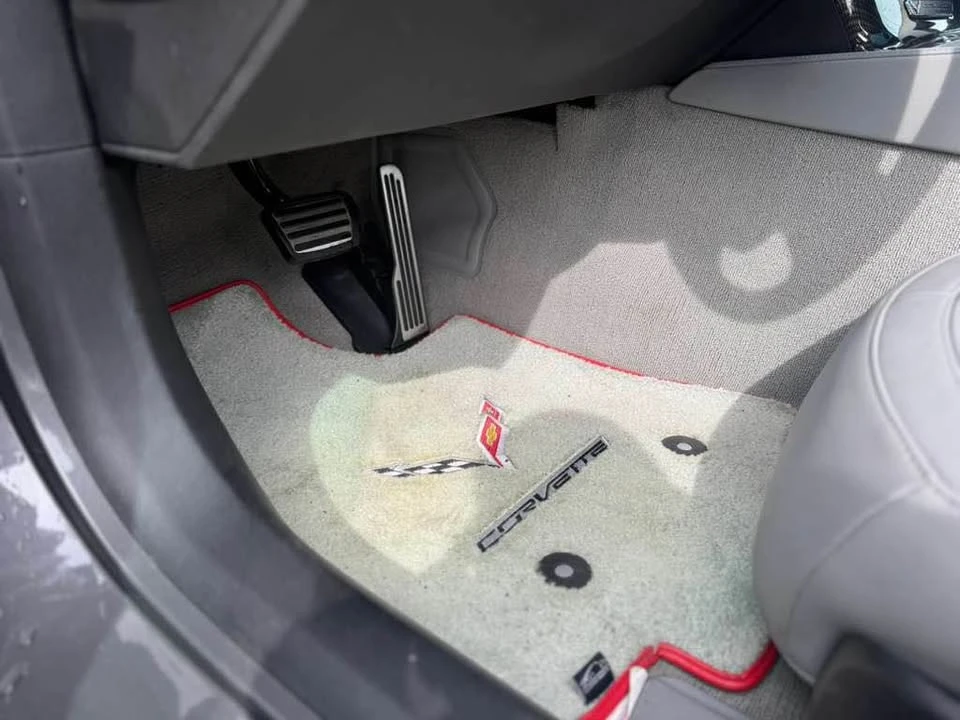 2015 Chevrolet Corvette C7 - Image 18 of 19
