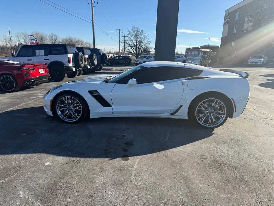 2015 Chevrolet Corvette C7 Z06 - Image 2 of 16