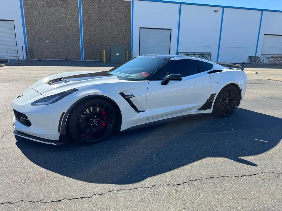 2015 Chevrolet Corvette C7 Z06 - Image 8 of 9