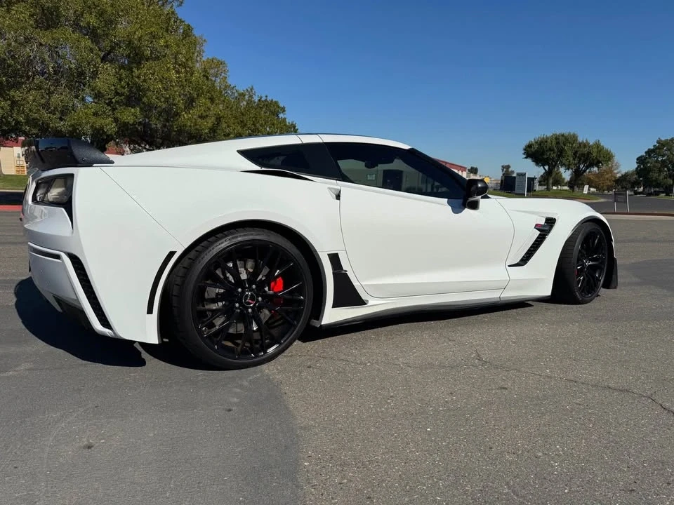 2015 Chevrolet Corvette C7 Z06 - Image 6 of 9