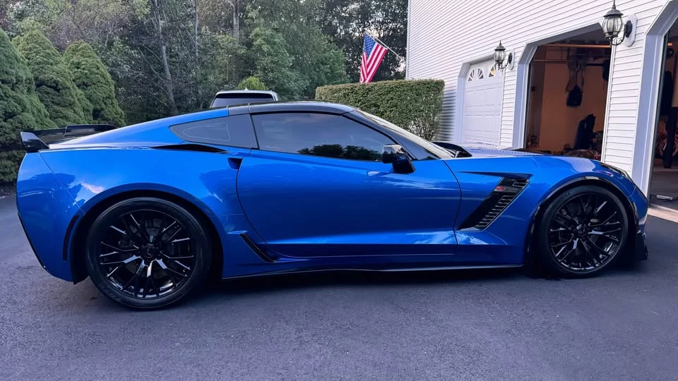 2015 Chevrolet Corvette C7 Z06 - Image 2 of 11