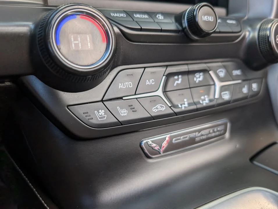 2015 Chevrolet Corvette C7 - Image 12 of 19
