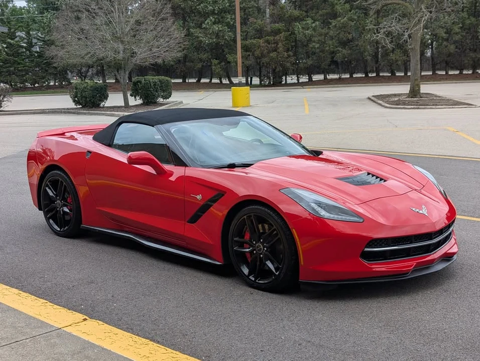 2015 Chevrolet Corvette C7 - Image 2 of 15