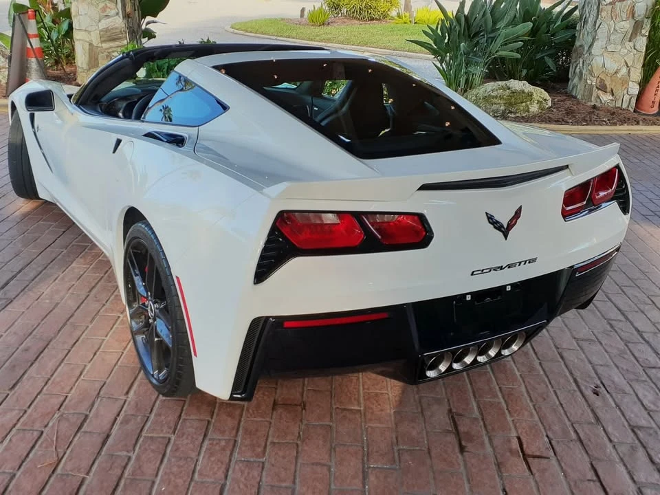 2015 Chevrolet Corvette C7 - Image 6 of 17