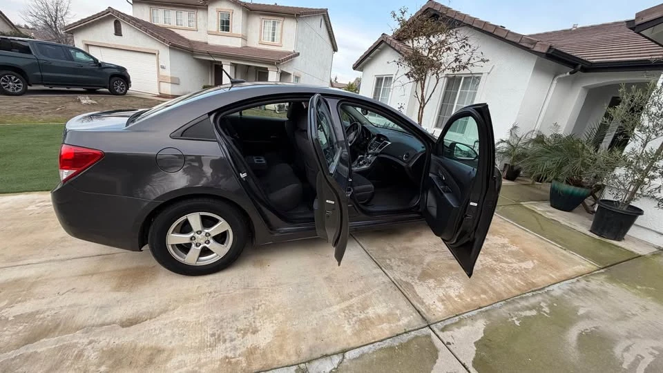 2015 Chevrolet Cruze - Image 3 of 5