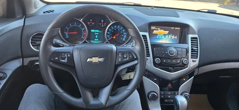 2015 Chevrolet Cruze - Image 10 of 13