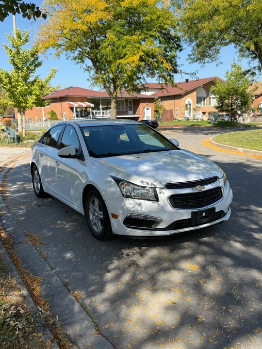 2015 Chevrolet Cruze - Image 2 of 7