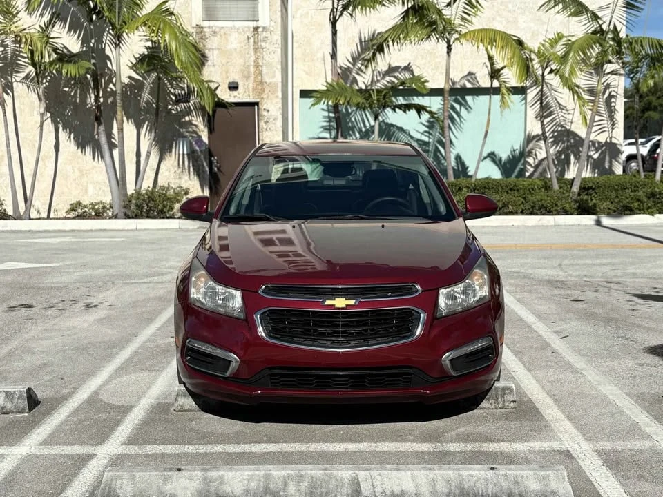 2015 Chevrolet Cruze - Image 2 of 11