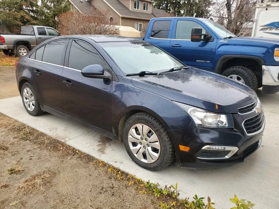 2015 Chevrolet Cruze - Image 2 of 4
