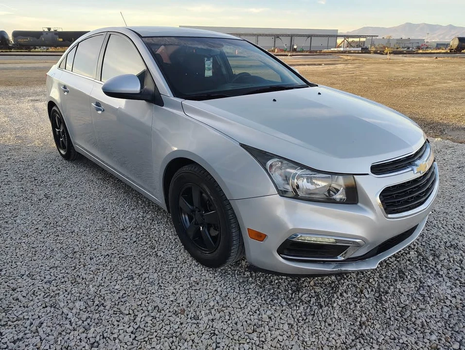 2015 Chevrolet Cruze - Image 6 of 11