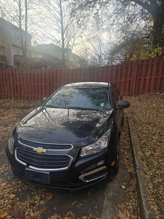 2015 Chevrolet Cruze - Image 2 of 13
