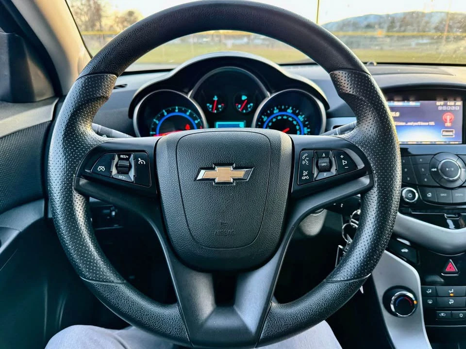2015 Chevrolet Cruze - Image 19 of 19