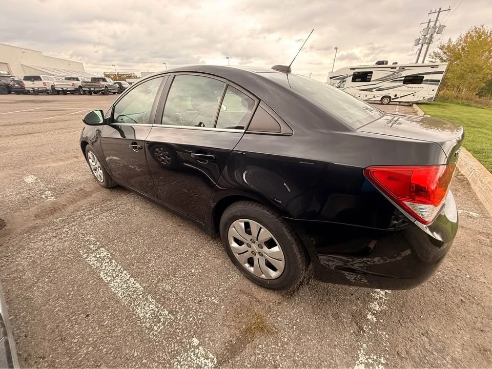 2015 Chevrolet Cruze - Image 3 of 5