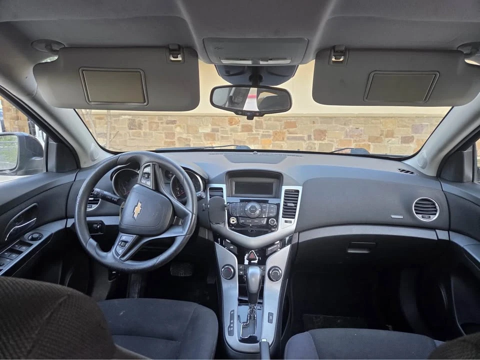 2015 Chevrolet Cruze - Image 6 of 9