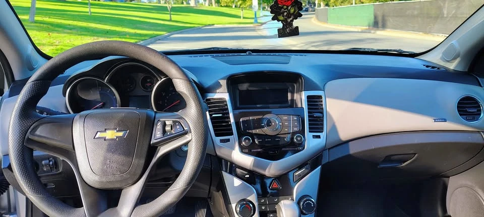 2015 Chevrolet Cruze - Image 13 of 14