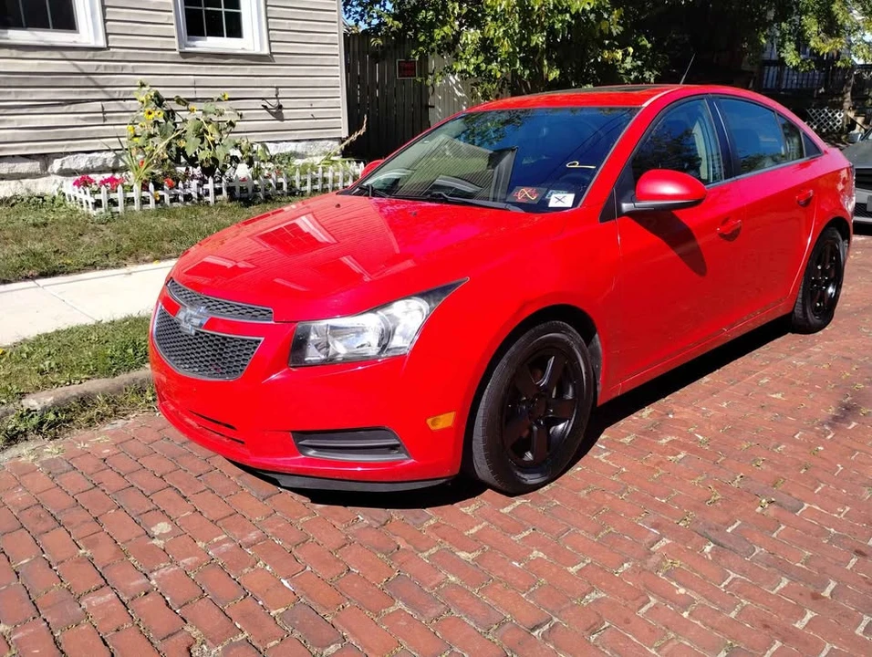 2015 Chevrolet Cruze - Image 2 of 11