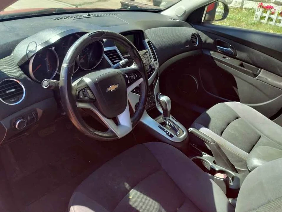 2015 Chevrolet Cruze - Image 4 of 11