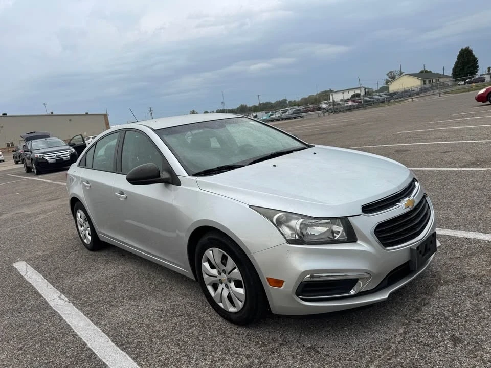 2015 Chevrolet Cruze - Image 13 of 16