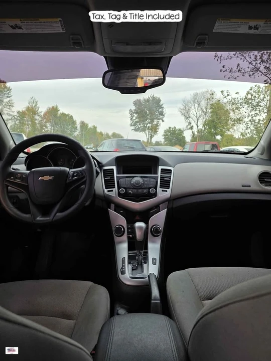 2015 Chevrolet Cruze - Image 11 of 15