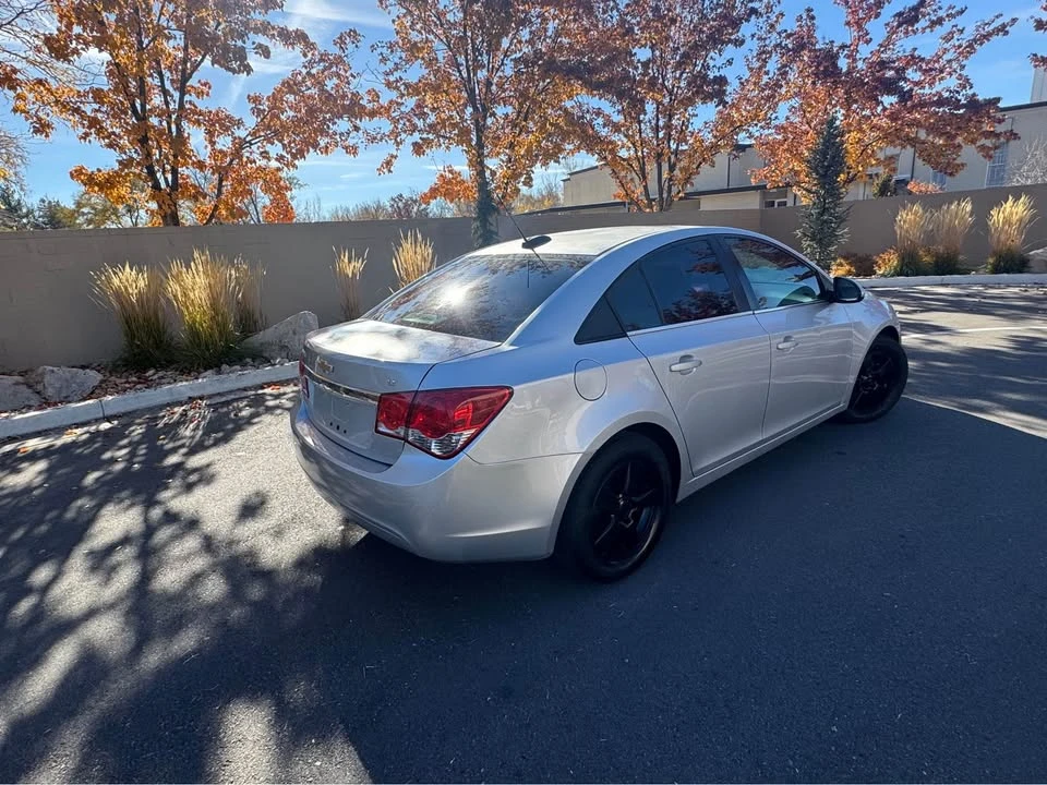 2015 Chevrolet Cruze - Image 8 of 11