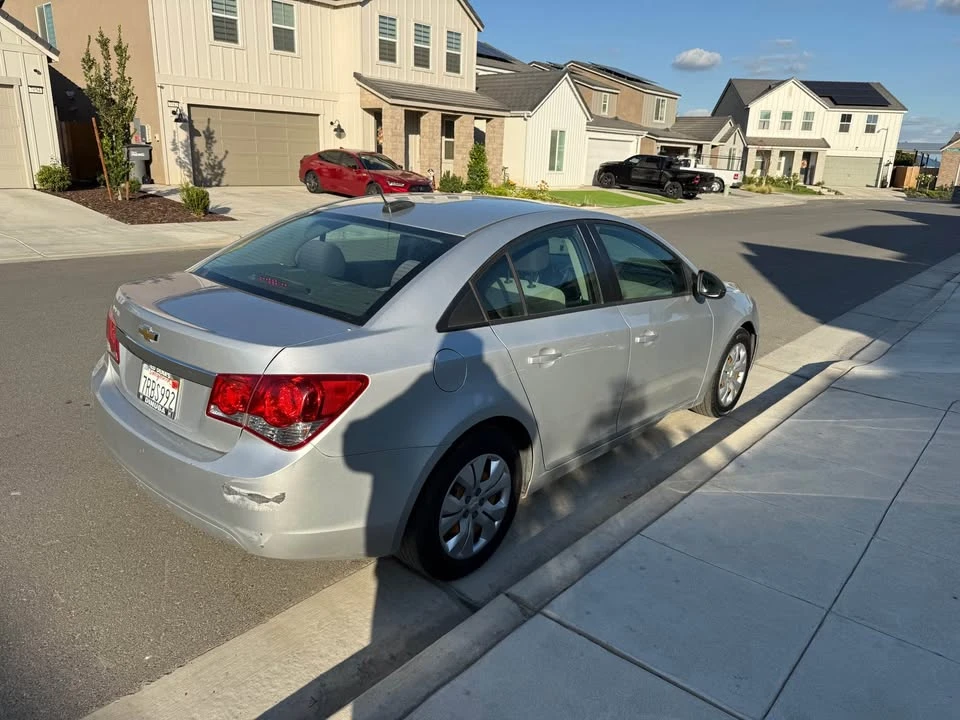 2015 Chevrolet Cruze - Image 3 of 8
