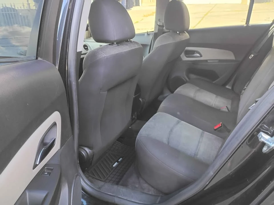 2015 Chevrolet Cruze - Image 9 of 12
