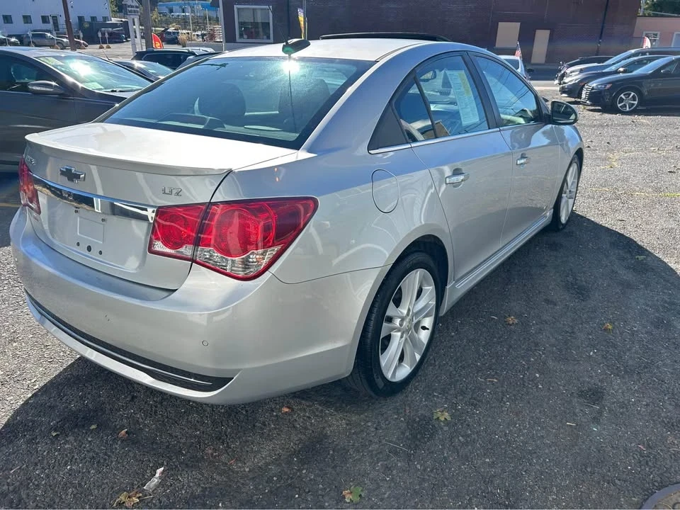 2015 Chevrolet Cruze - Image 6 of 9