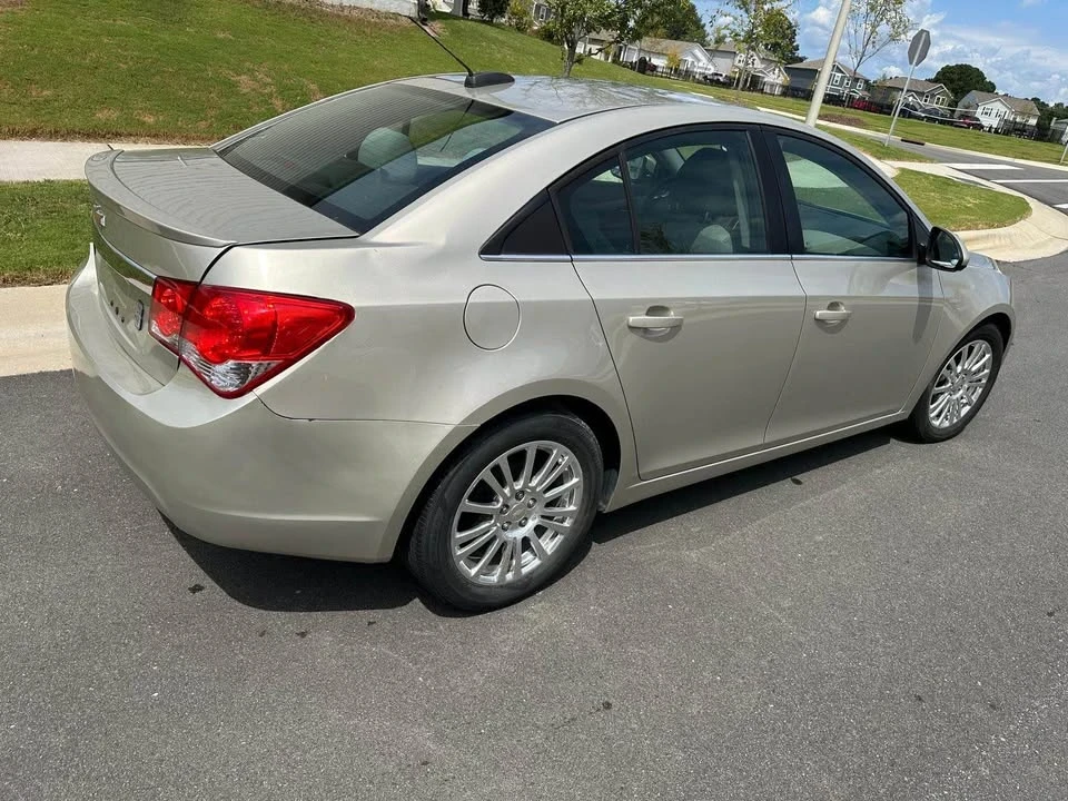 2015 Chevrolet Cruze - Image 5 of 9