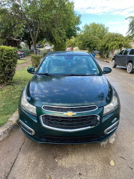 2015 Chevrolet Cruze - Image 2 of 7