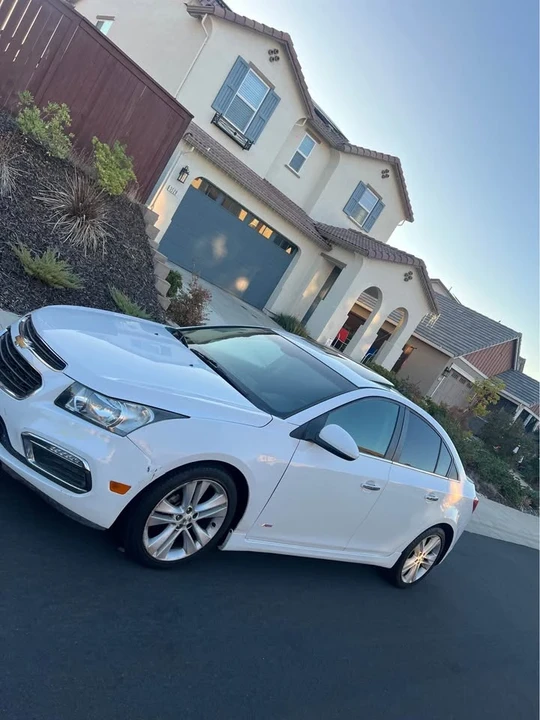 2015 Chevrolet Cruze - Image 6 of 9