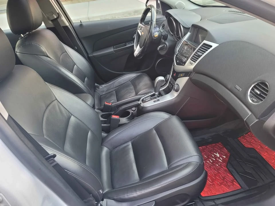 2015 Chevrolet Cruze - Image 10 of 20