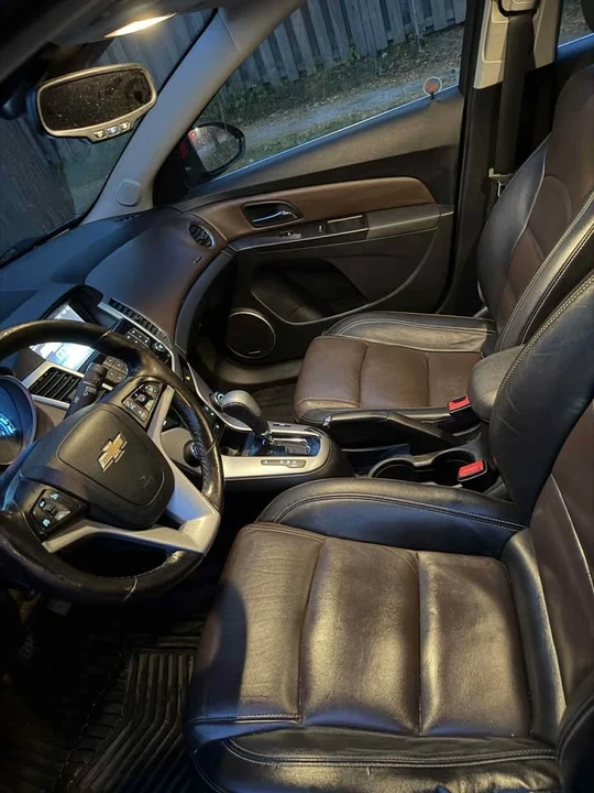 2015 Chevrolet Cruze - Image 10 of 11