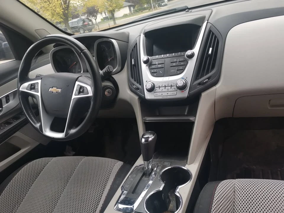 2015 Chevrolet Equinox - Image 5 of 9