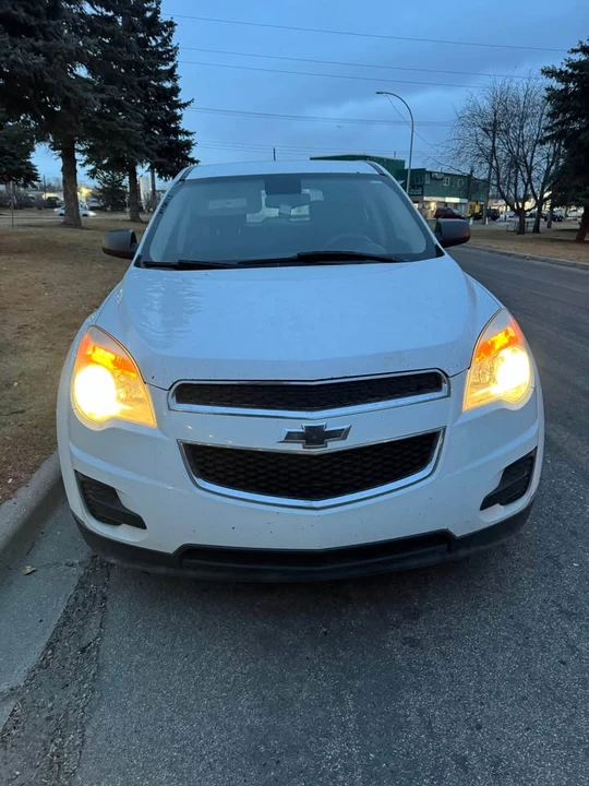 2015 Chevrolet Equinox - Image 2 of 8