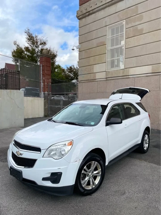 2015 Chevrolet Equinox - Image 8 of 14