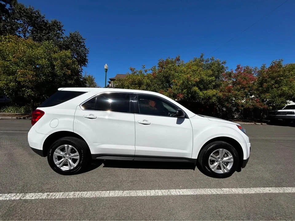 2015 Chevrolet Equinox - Image 4 of 9