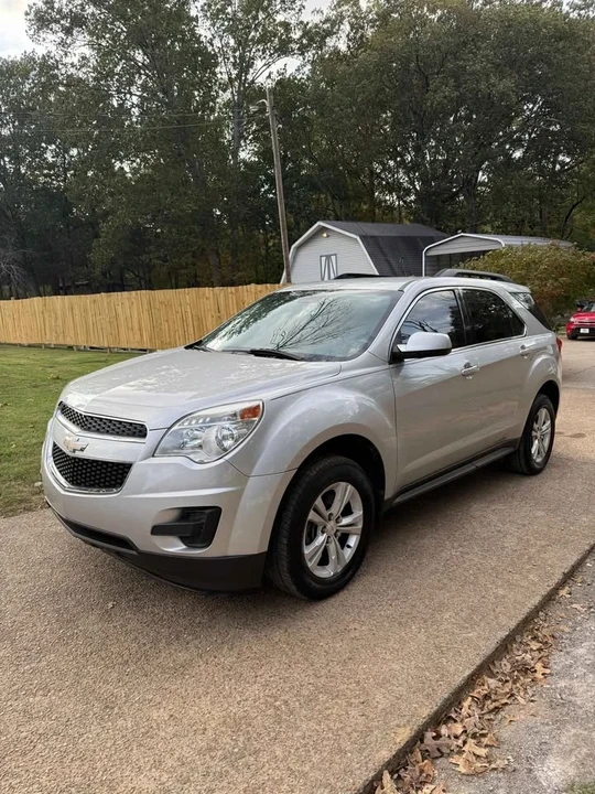 2015 Chevrolet Equinox - Image 2 of 8