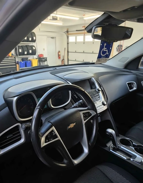 2015 Chevrolet Equinox - Image 2 of 4