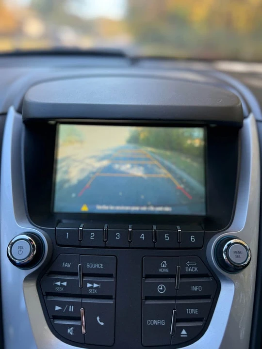 2015 Chevrolet Equinox - Image 10 of 16