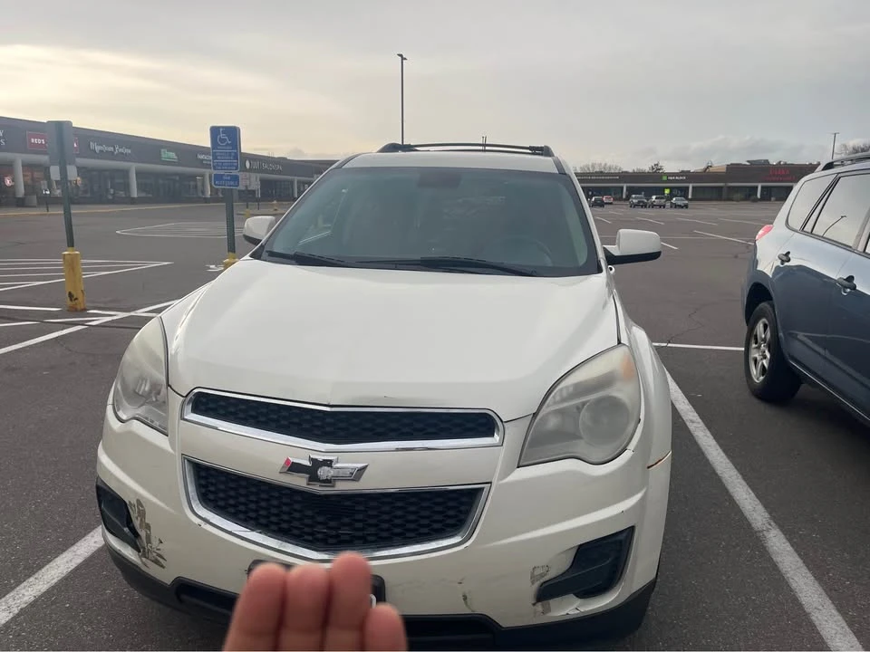 2015 Chevrolet Equinox - Image 6 of 8