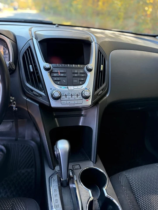 2015 Chevrolet Equinox - Image 13 of 16