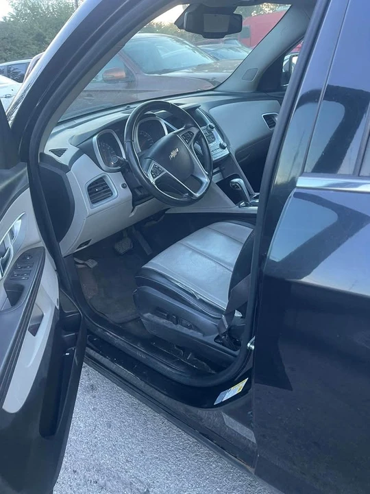 2015 Chevrolet Equinox - Image 2 of 12
